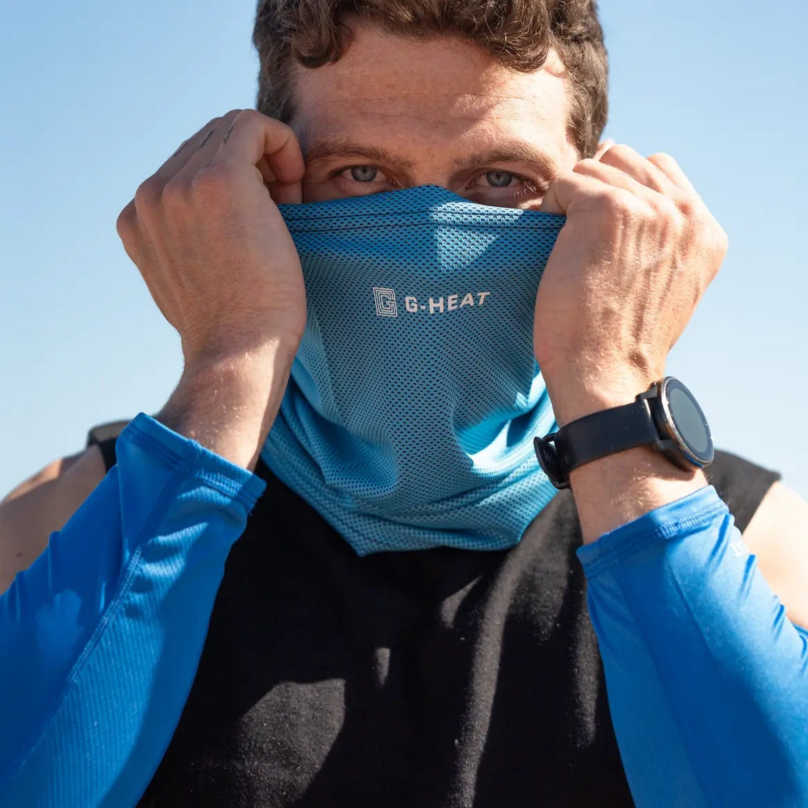 Tour de cou rafraichissant porté