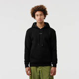 Hoodie sport chauffant noir porté homme