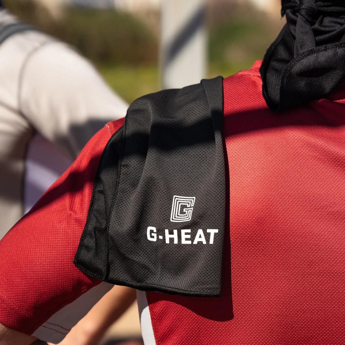serviette rafraîchissante noire G Heat